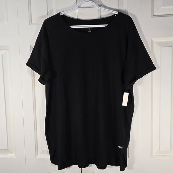 NWT Amazon Essentials Black Women's Relaxed-Fit Crewneck T-Shirt - Size XLarge - Picture 1 of 6